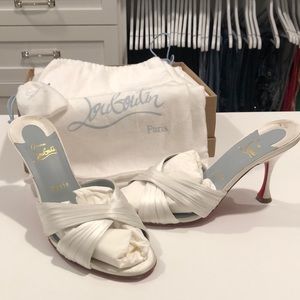 Christian Louboutin- Nicol Is Back in Off White